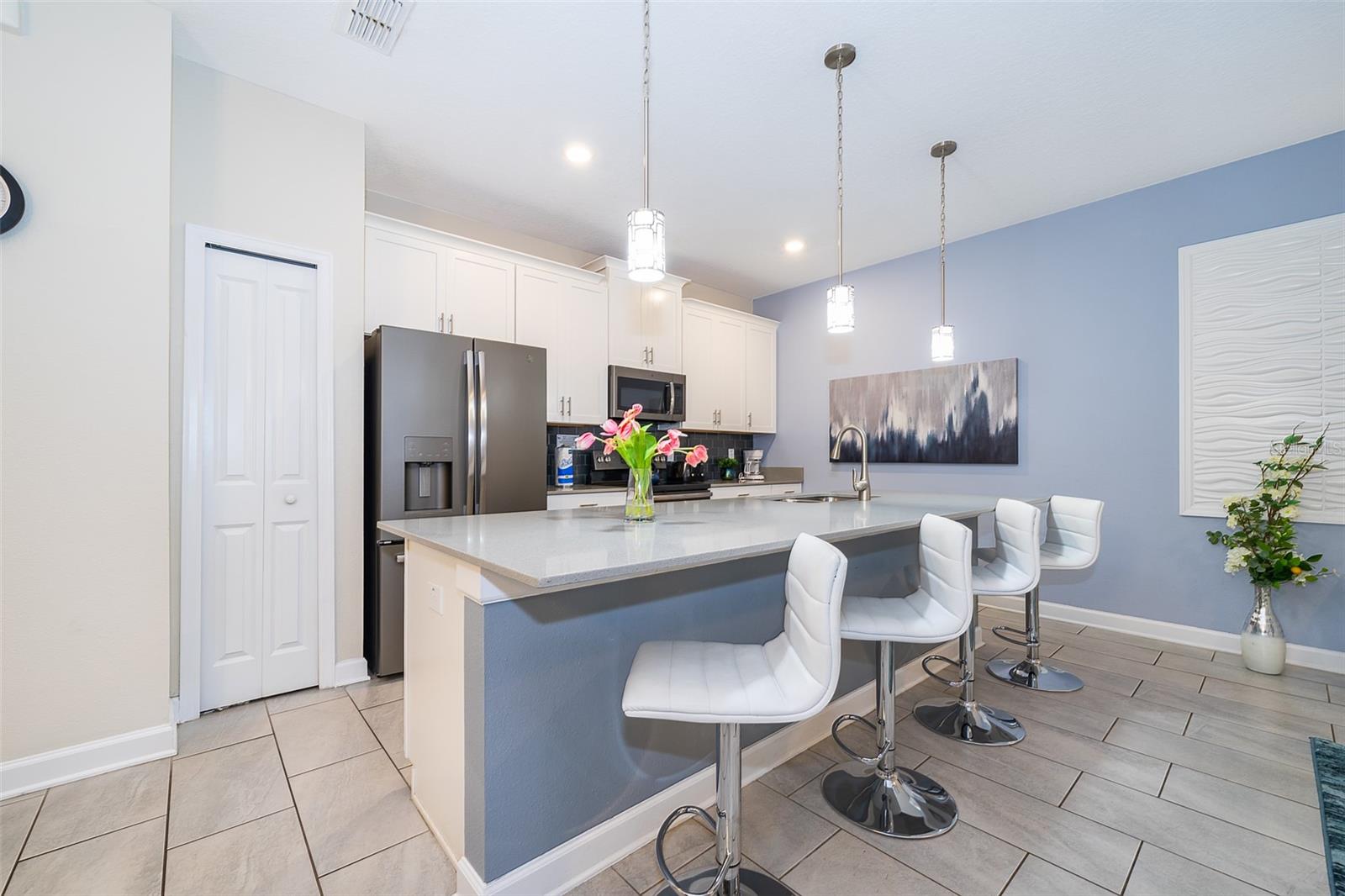 STOREY LAKE - Residential Lease