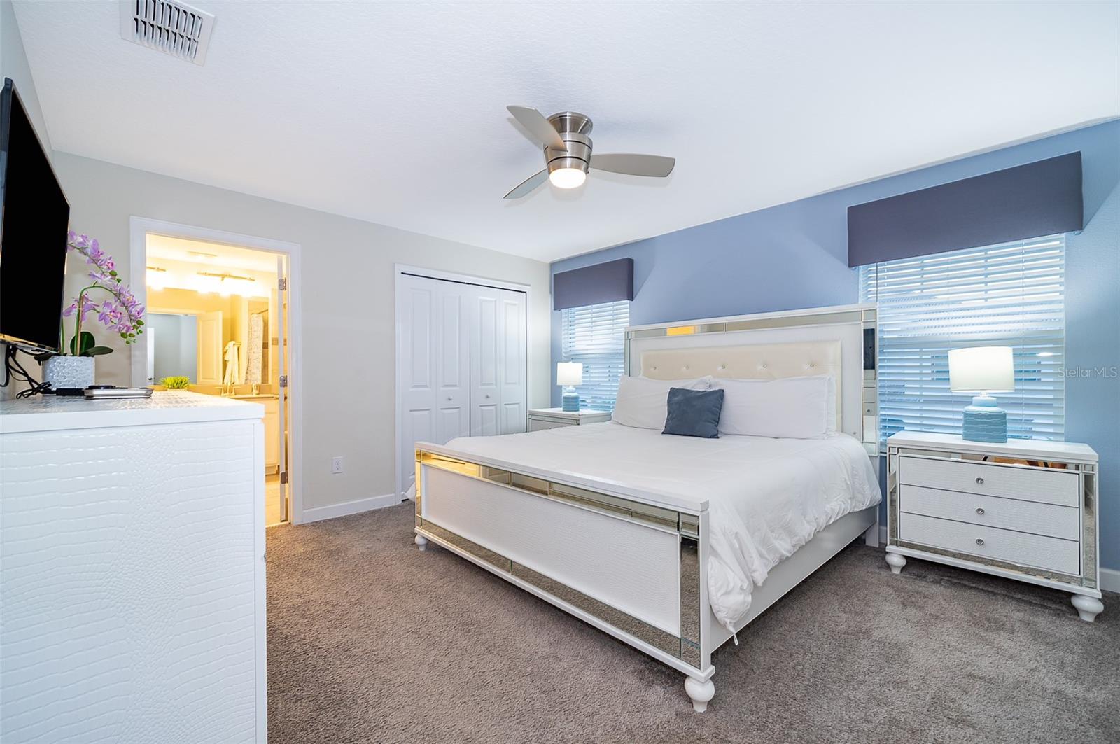 STOREY LAKE - Residential Lease