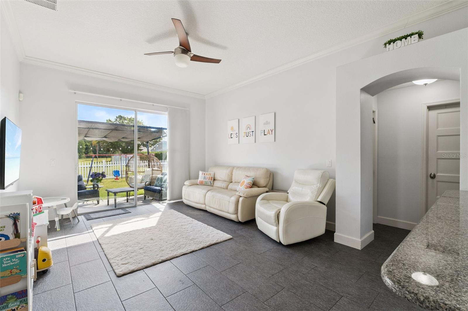 FIELDSTREAM NORTH - Residential