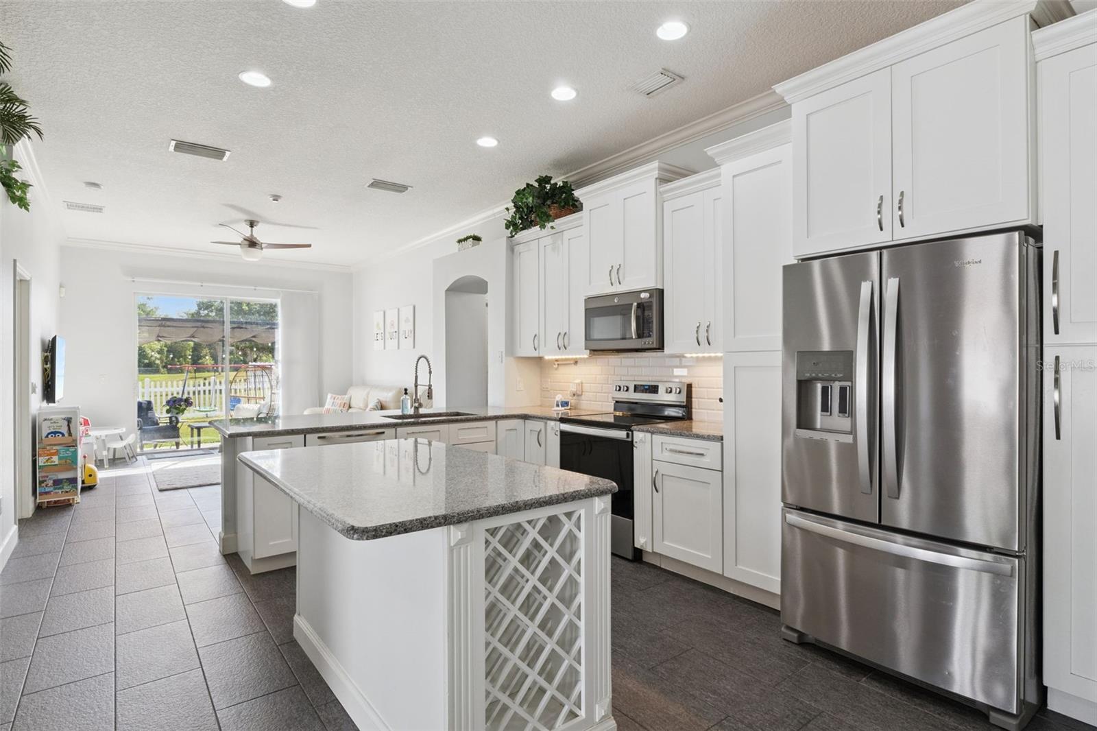 FIELDSTREAM NORTH - Residential