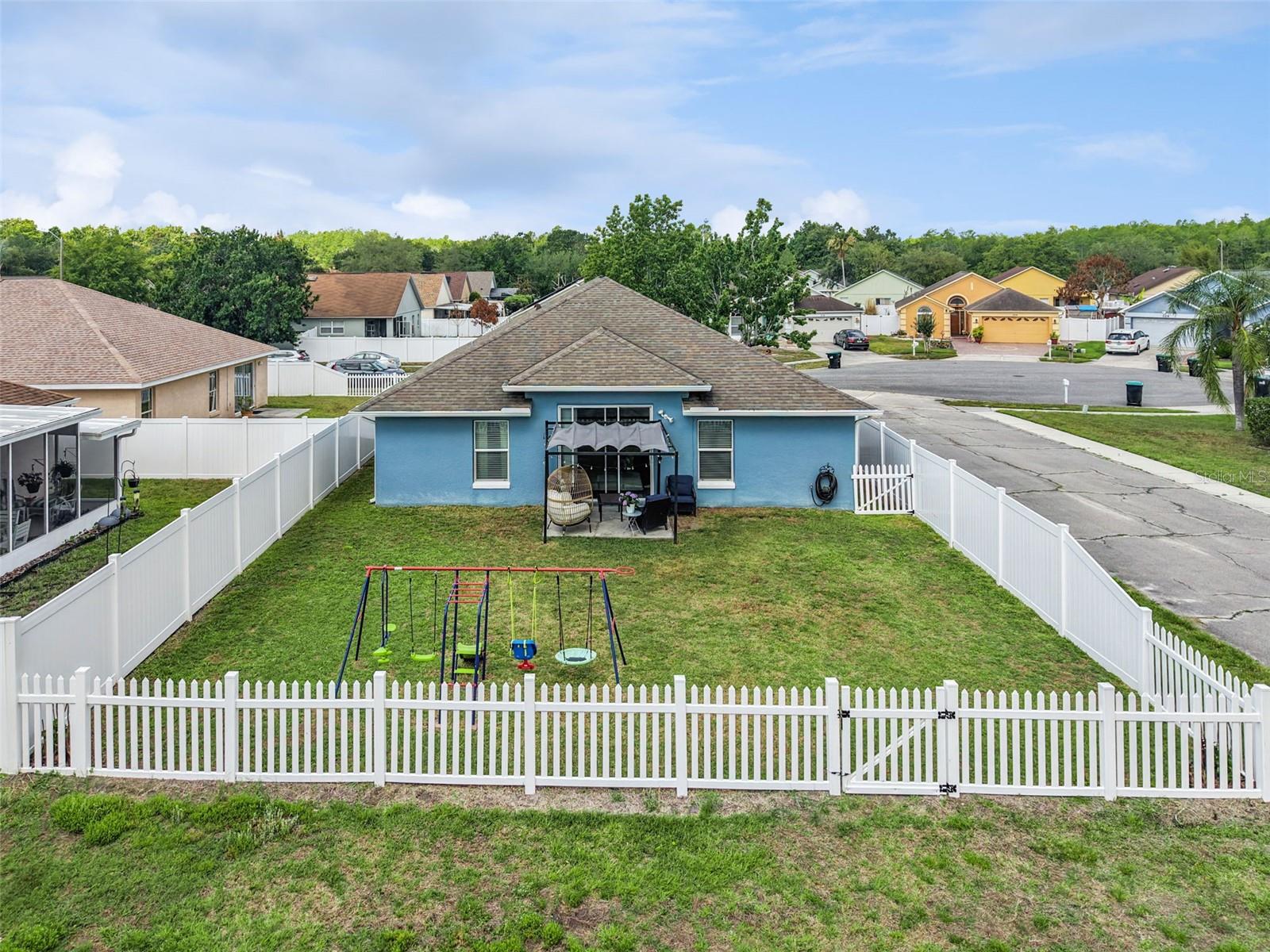 FIELDSTREAM NORTH - Residential