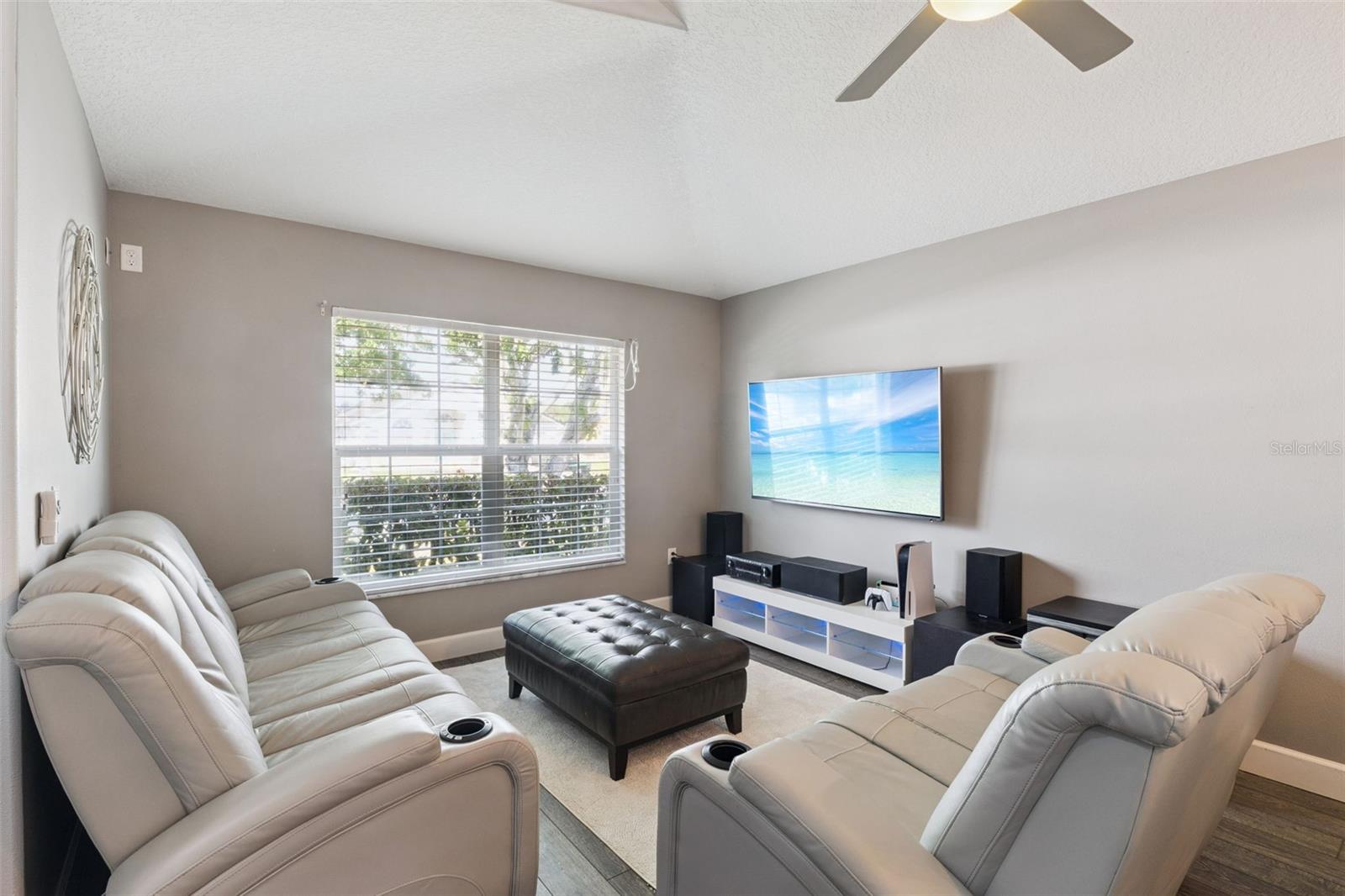 FIELDSTREAM NORTH - Residential