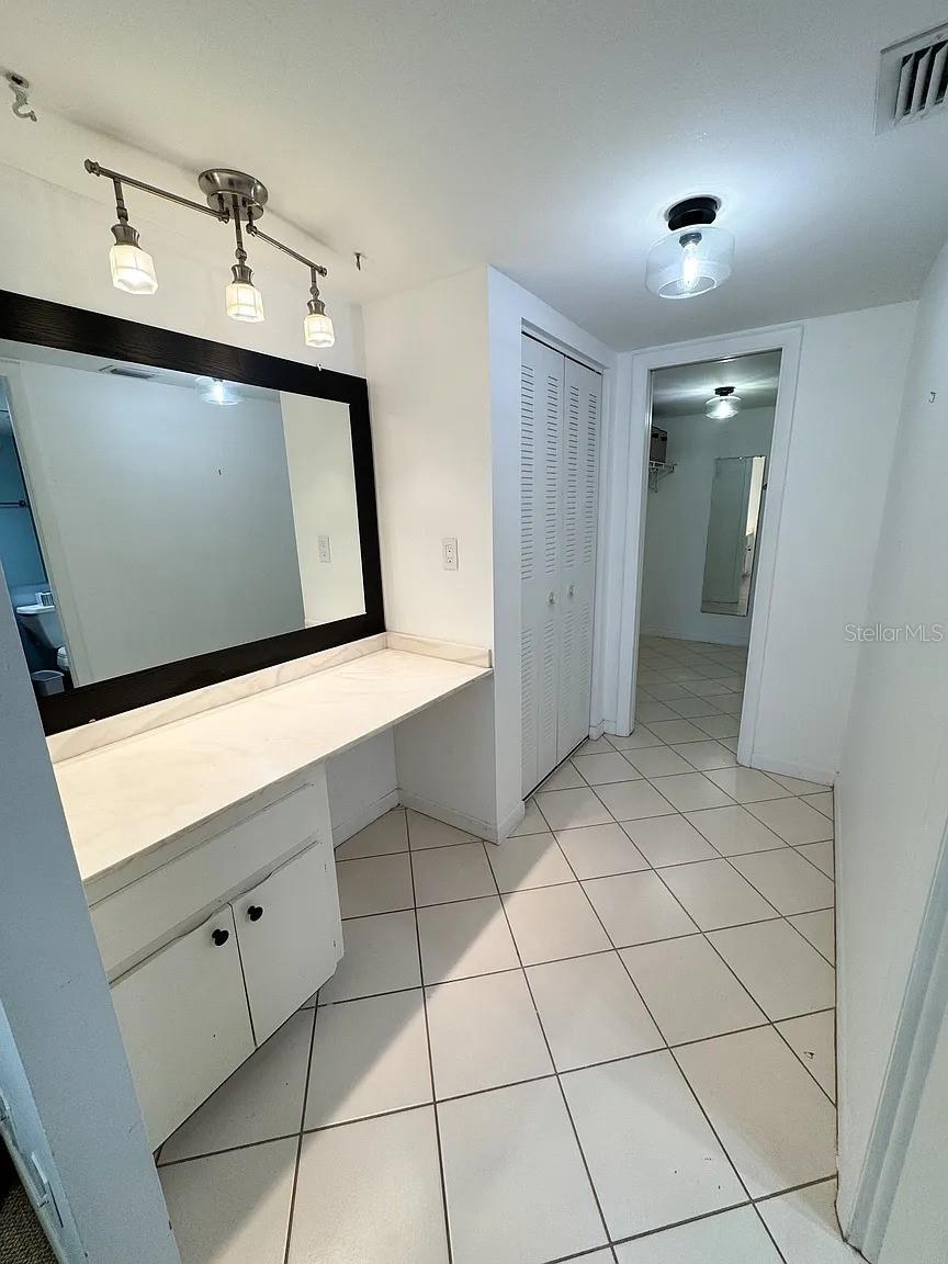 THREE PALMS POINTE CONDO - Residential