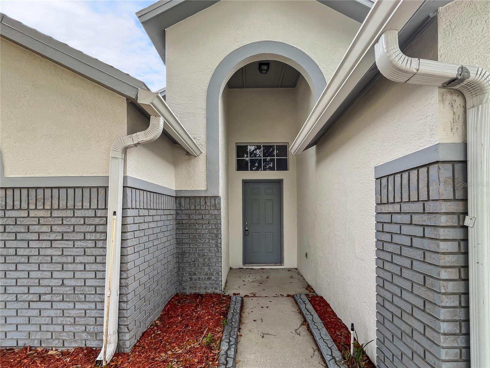 1537 MAXIMILIAN DRIVE