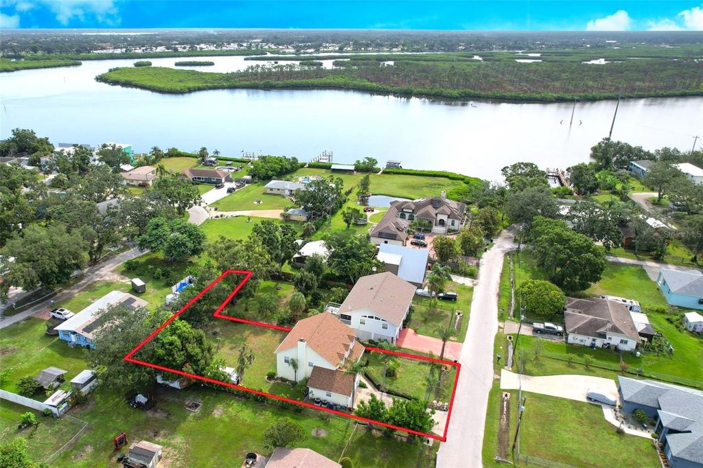 Photo of 3125 12th Avenue E, Bradenton, FL 34208 (MLS # TB8409353)