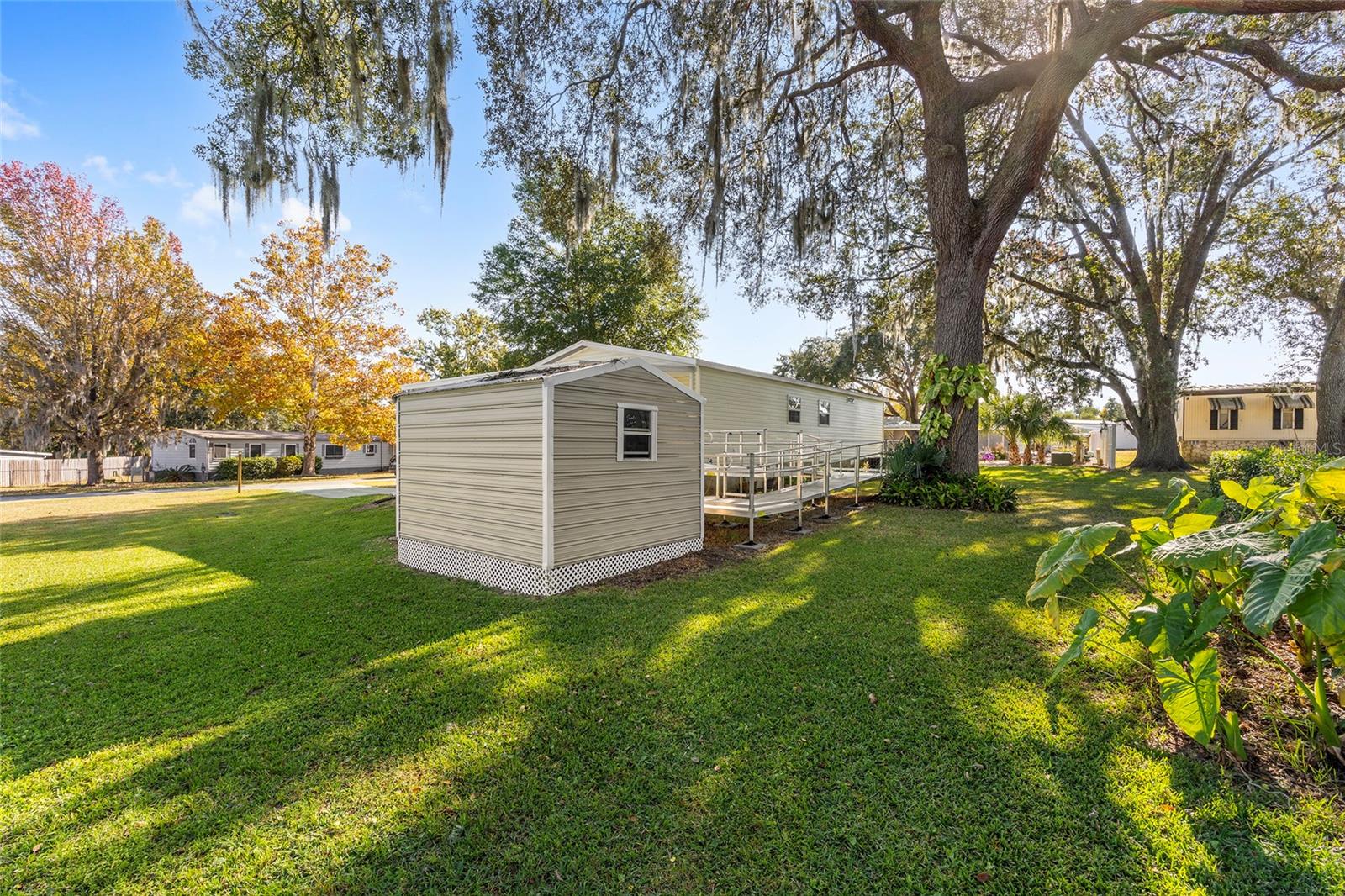 OCALA EAST VILLAS - Residential