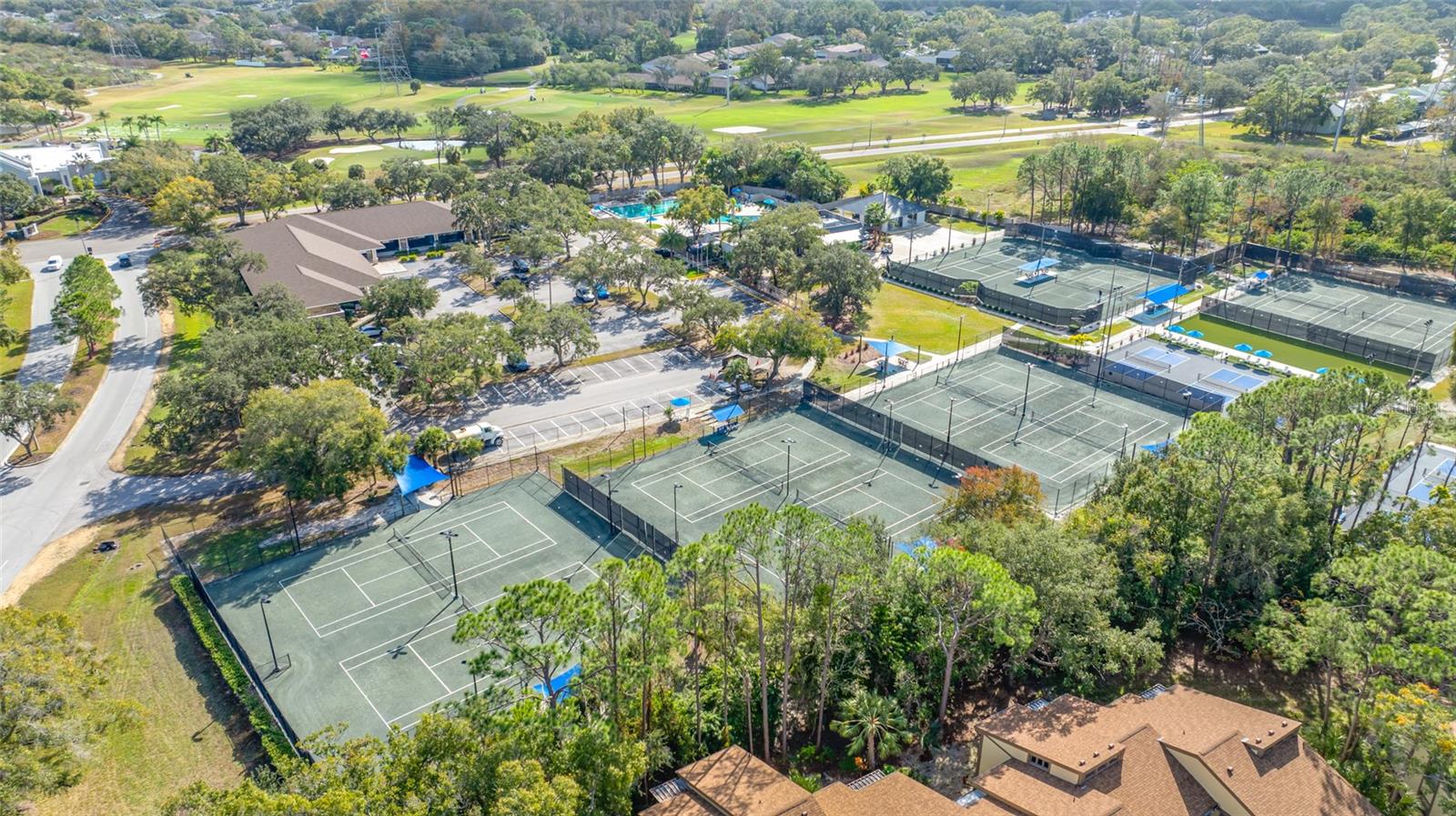 EAST LAKE WOODLANDS CLUSTER HOMES UNIT TWO - Residential