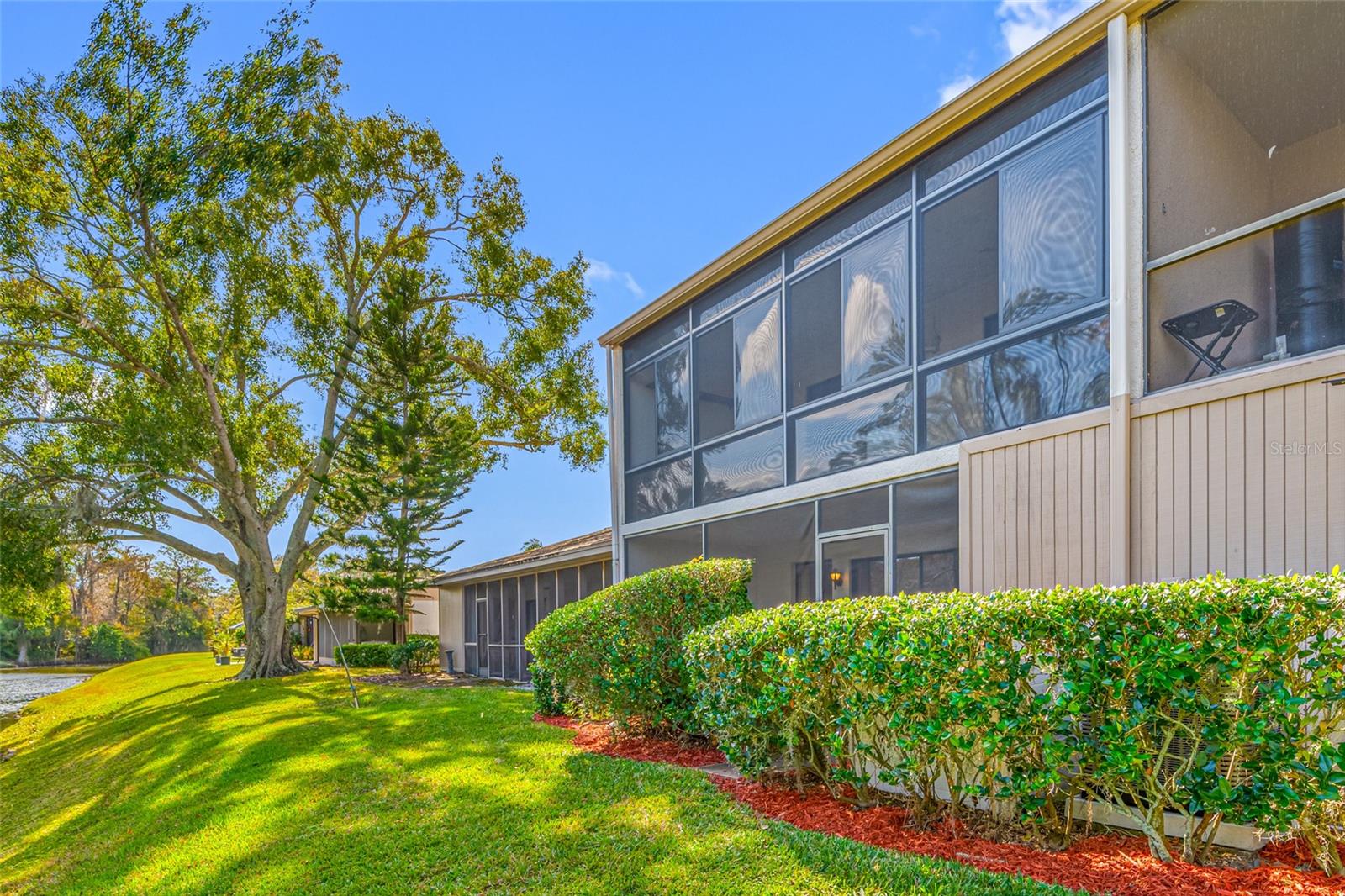 EAST LAKE WOODLANDS CLUSTER HOMES UNIT TWO - Residential