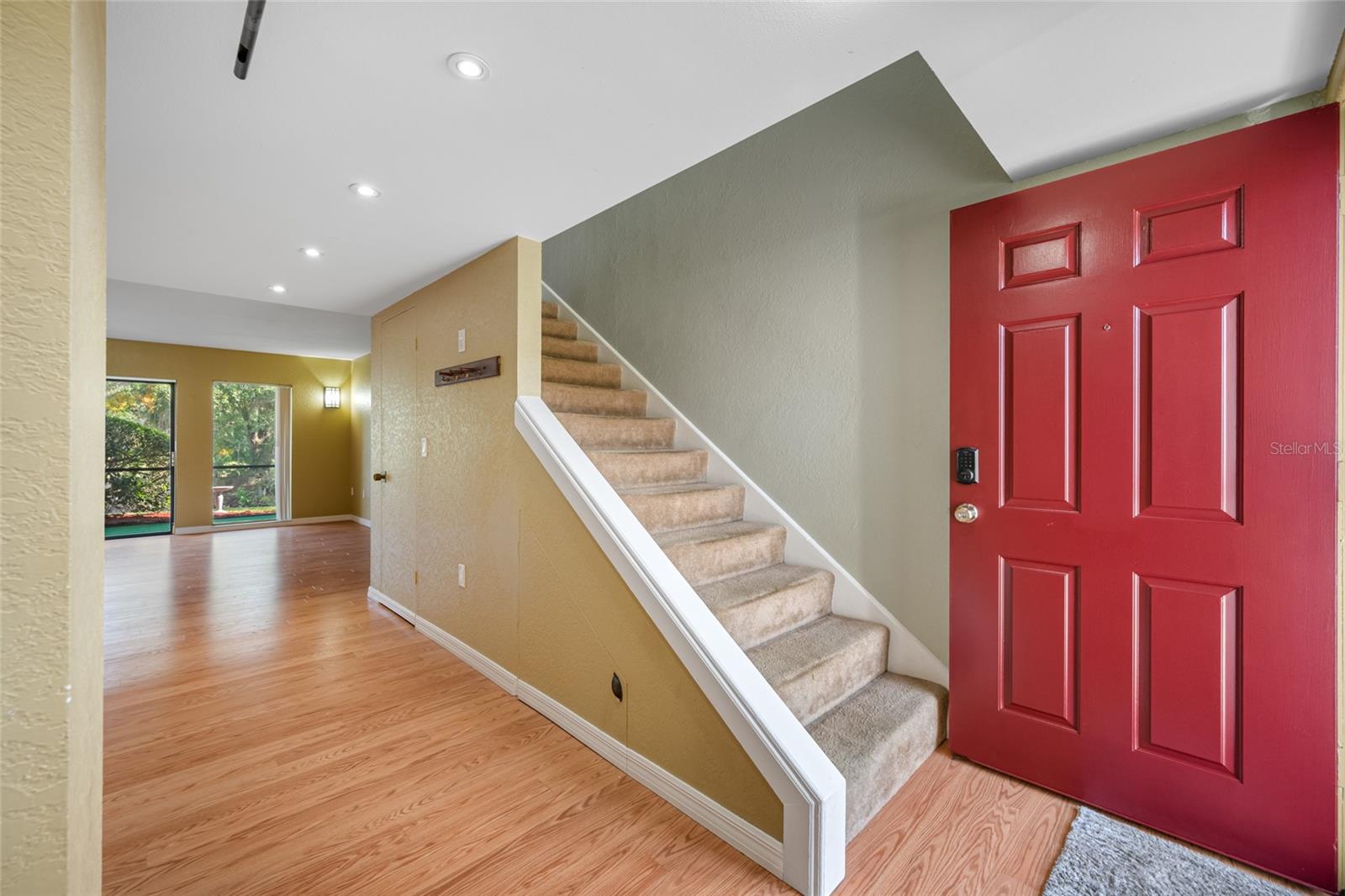 EAST LAKE WOODLANDS CLUSTER HOMES UNIT TWO - Residential