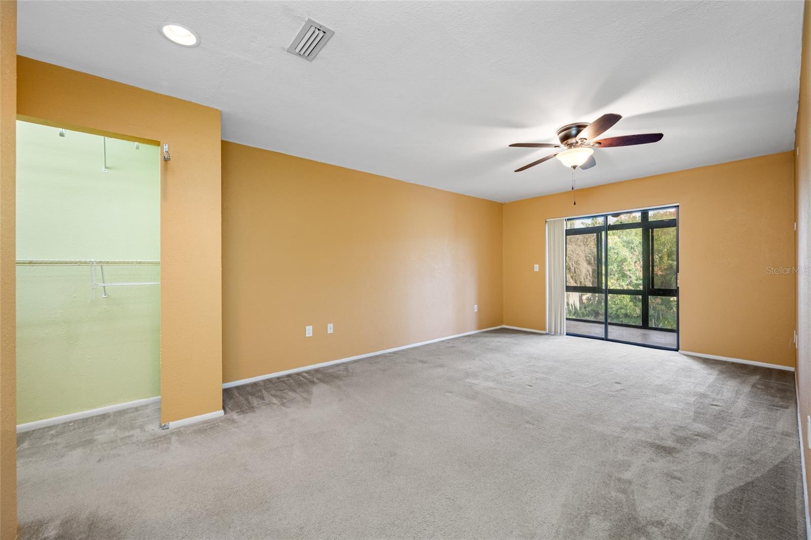 EAST LAKE WOODLANDS CLUSTER HOMES UNIT TWO - Residential