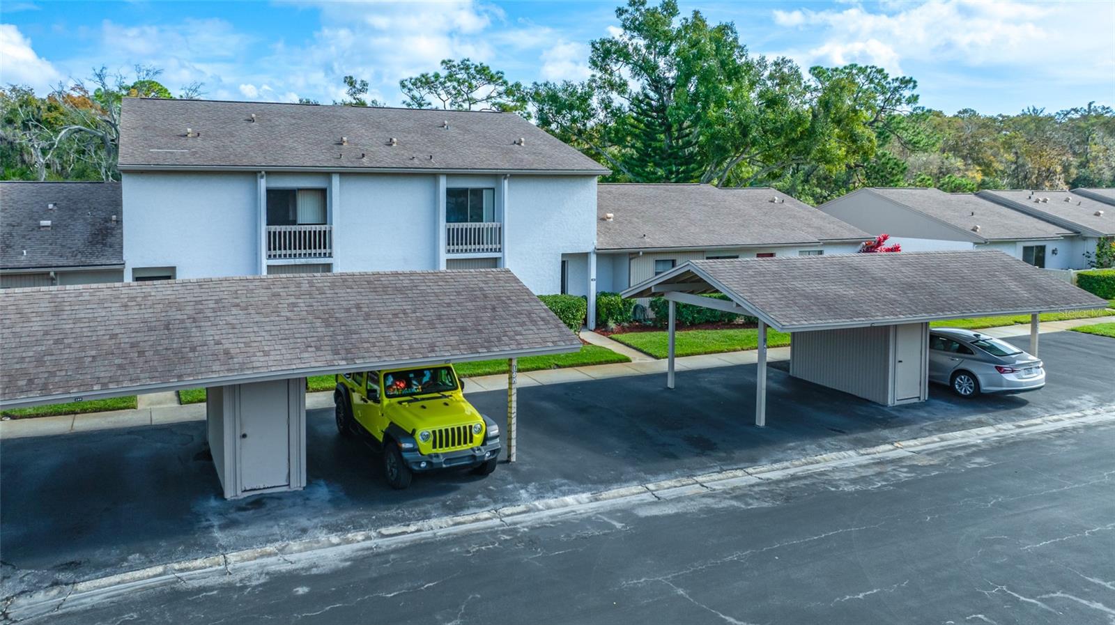 EAST LAKE WOODLANDS CLUSTER HOMES UNIT TWO - Residential