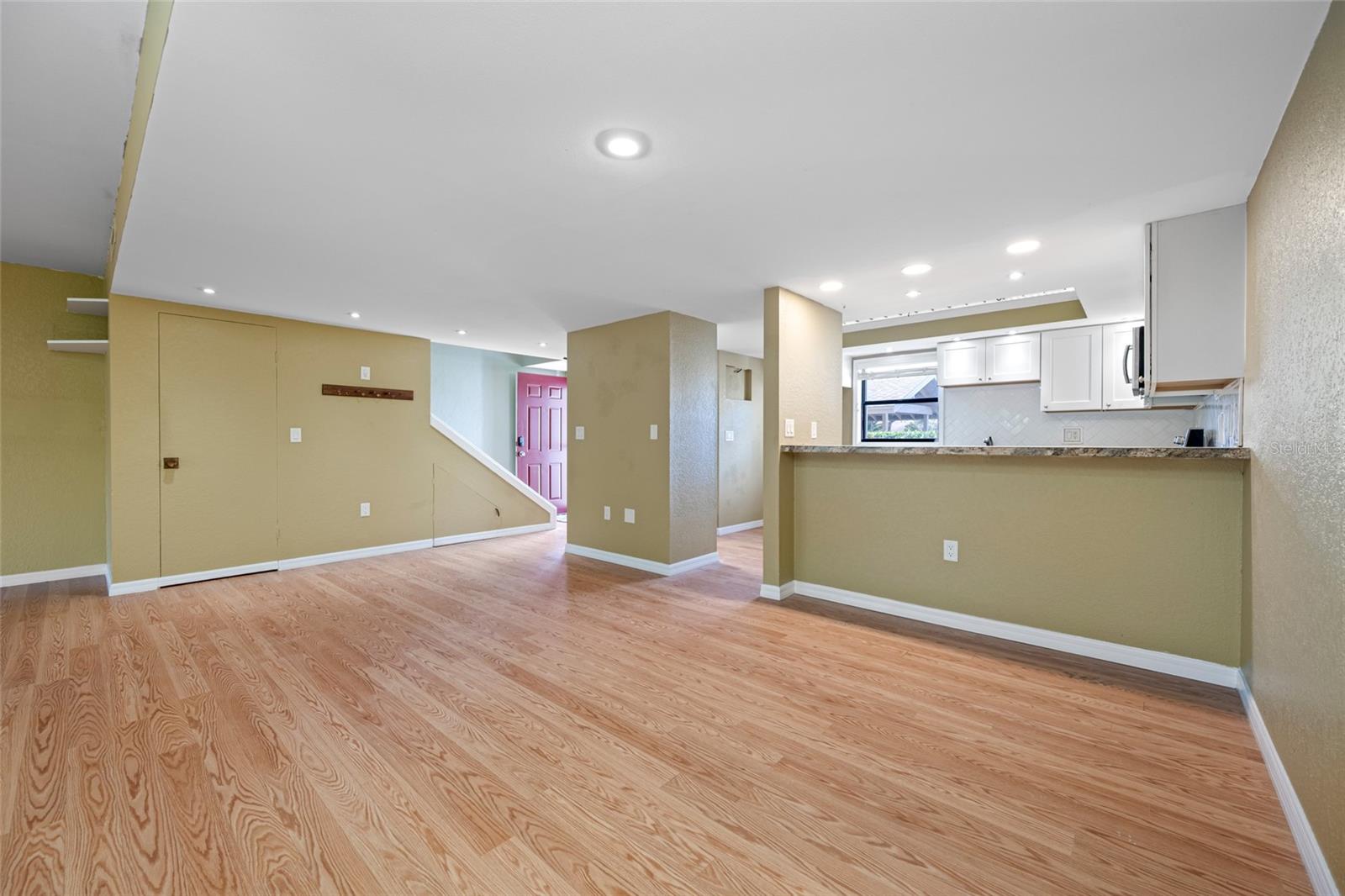 EAST LAKE WOODLANDS CLUSTER HOMES UNIT TWO - Residential