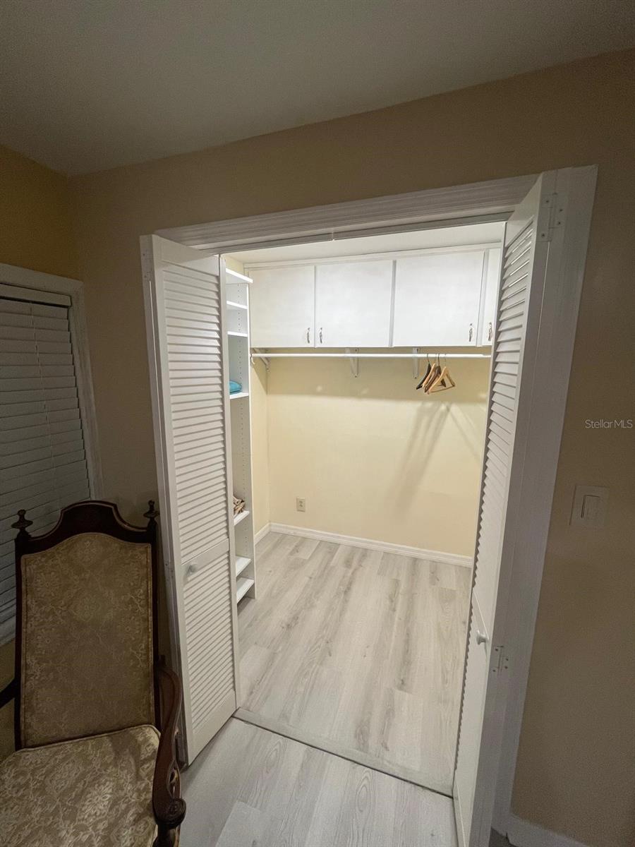 GROVELAND - Residential Lease