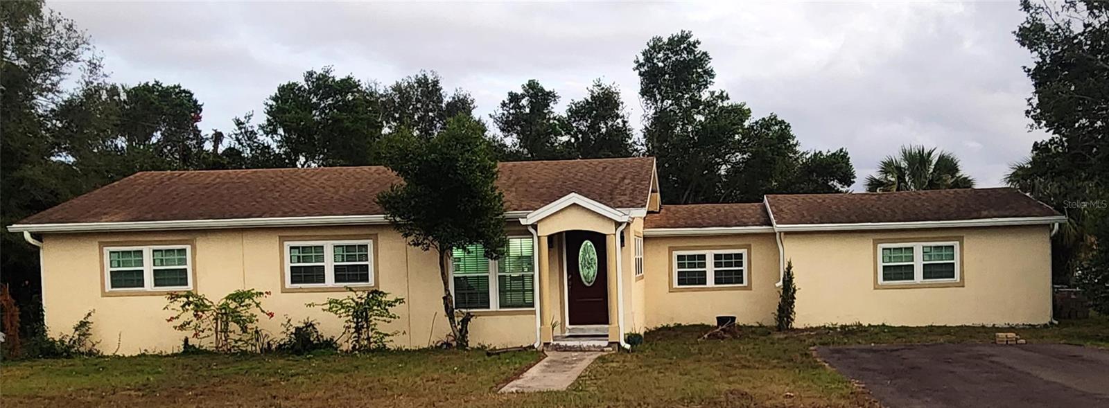 GROVELAND - Residential Lease