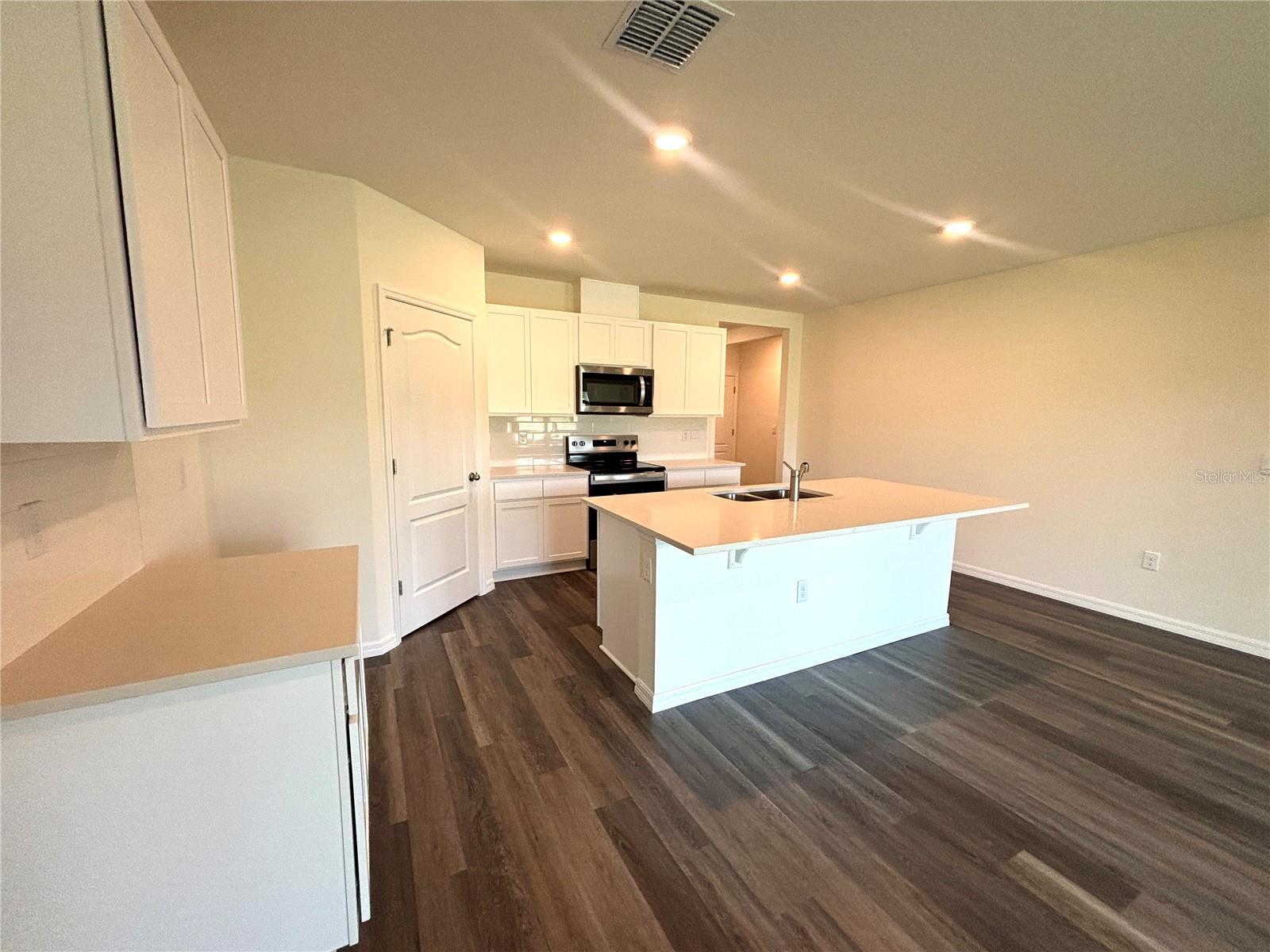 WINDROSE - Residential Lease