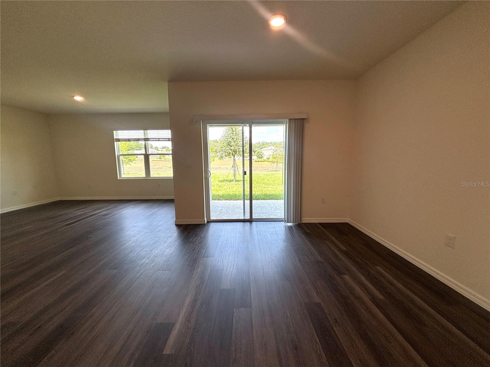 WINDROSE - Residential Lease