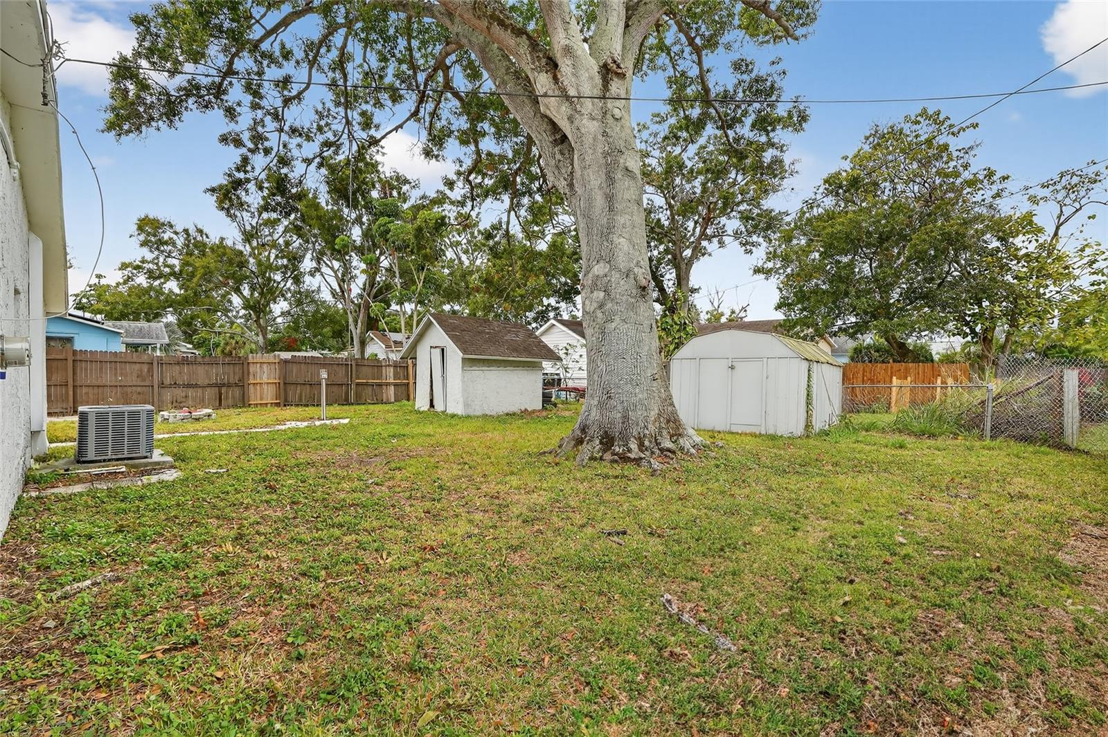 ANN PARK HEIGHTS - Residential