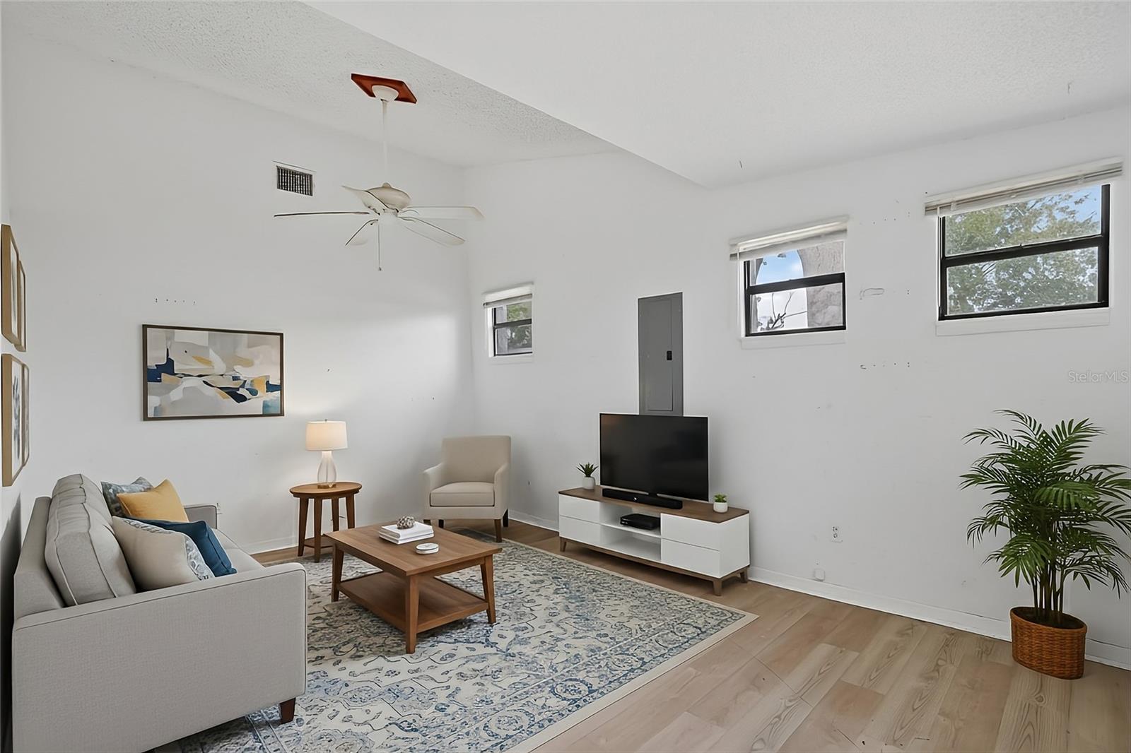 ANN PARK HEIGHTS - Residential