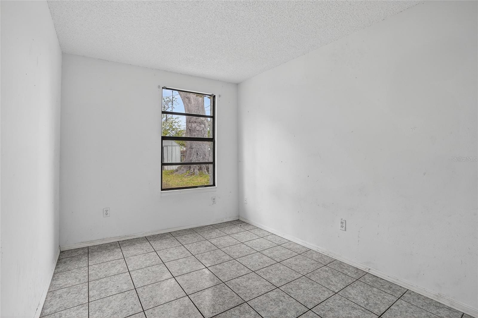 ANN PARK HEIGHTS - Residential