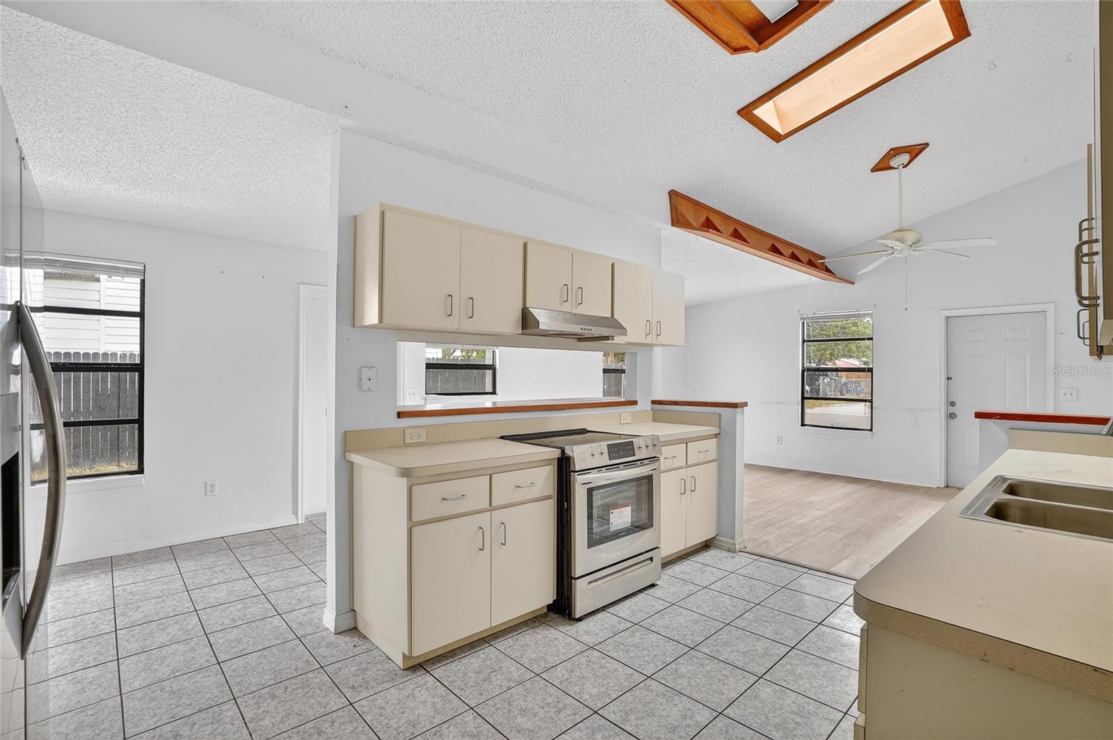 ANN PARK HEIGHTS - Residential