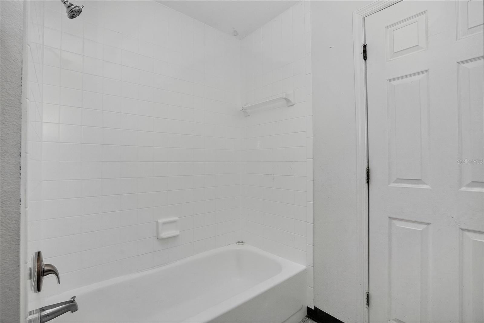 ANN PARK HEIGHTS - Residential