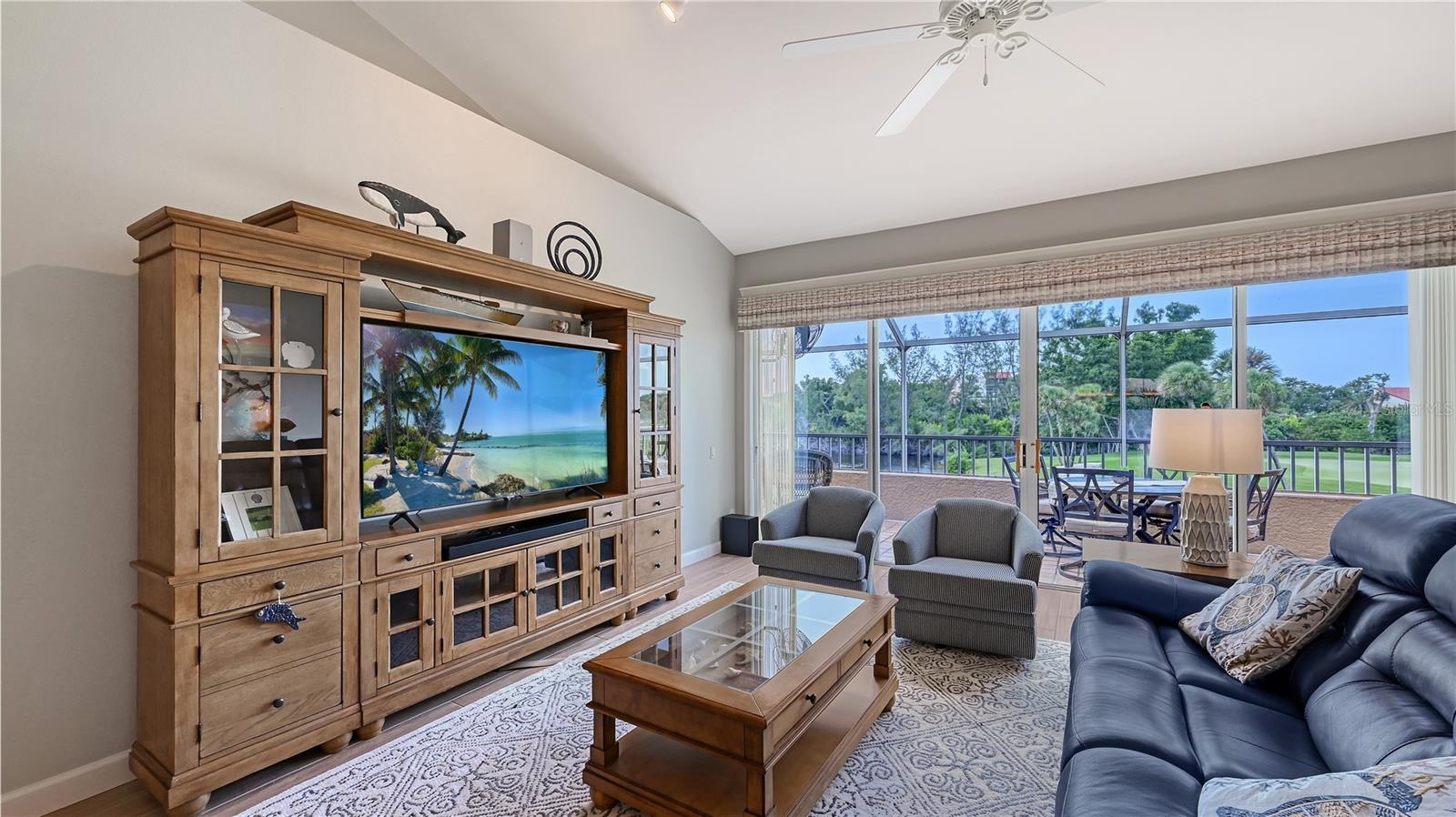 HARBOUR LINKS - Residential