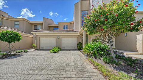 Photo of 2013 Harbour Links Drive #2013, Longboat Key, FL 34228 (MLS # A4668074)