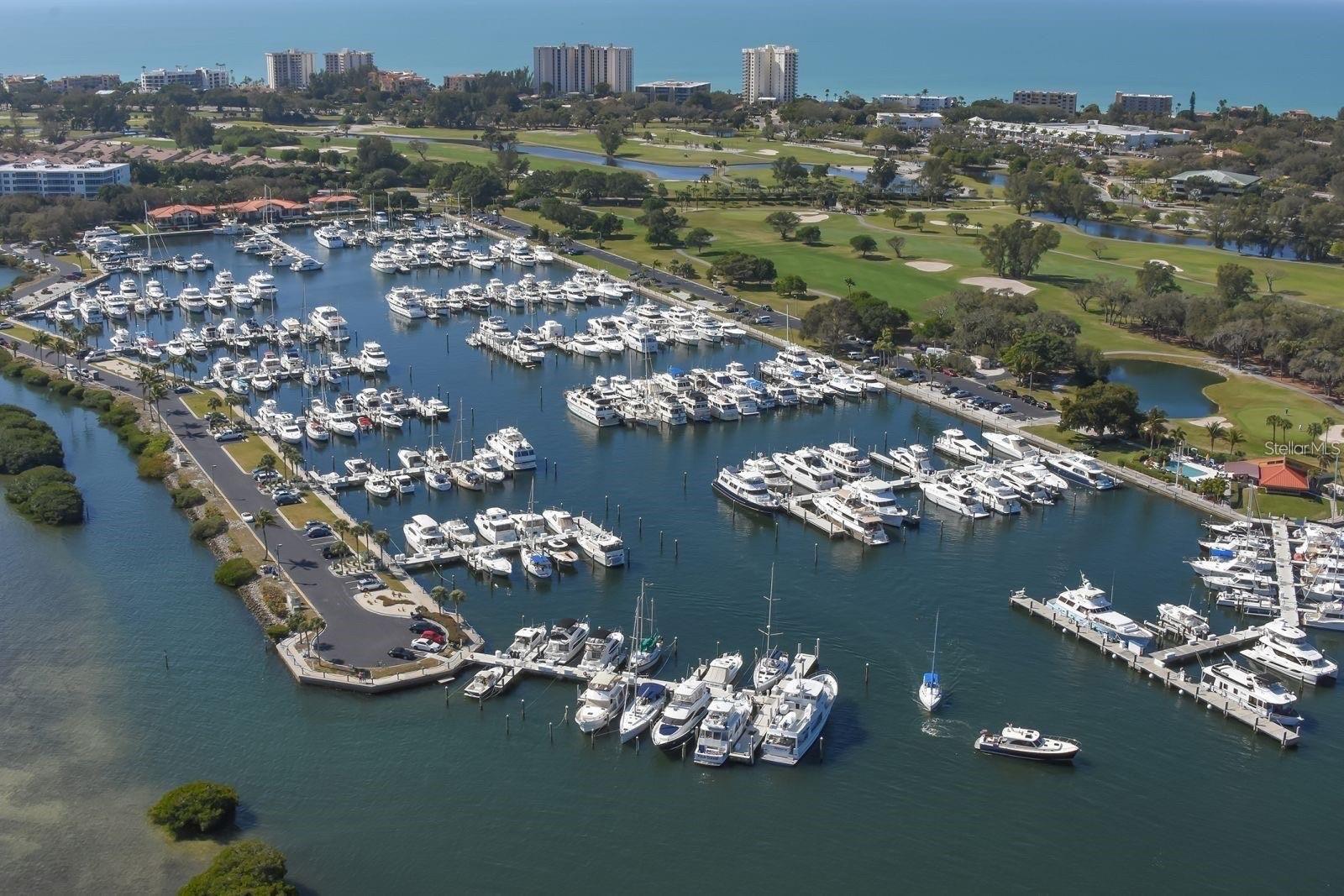 HARBOUR LINKS - Residential