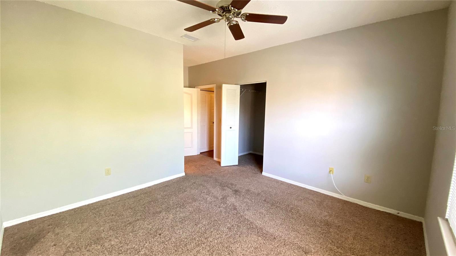 ISLAND WALK A CONDO - Residential Lease