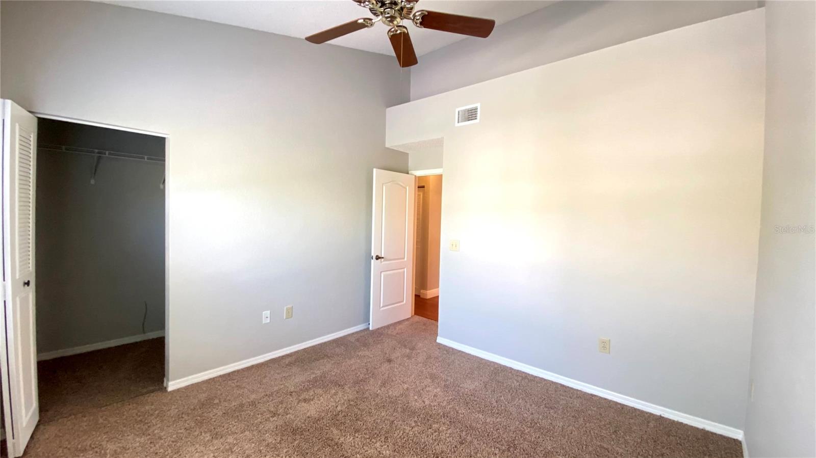 ISLAND WALK A CONDO - Residential Lease