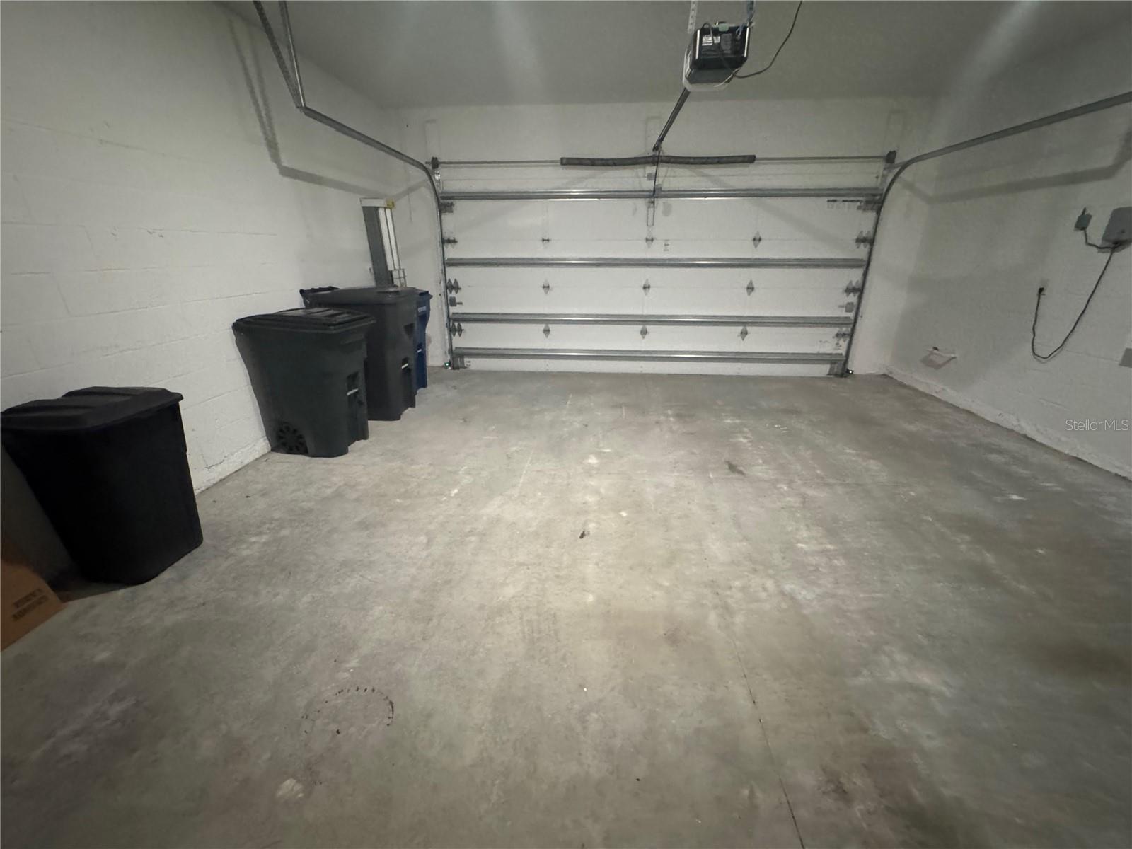 WILLOW WALK PH IIF & IIG - Residential Lease