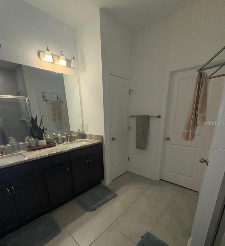 WILLOW WALK PH IIF & IIG - Residential Lease