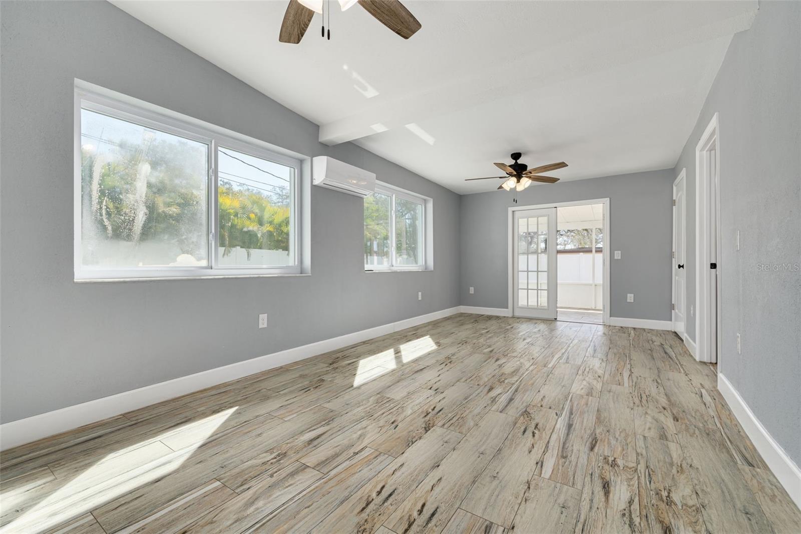 HIGHVIEW SUB - Residential