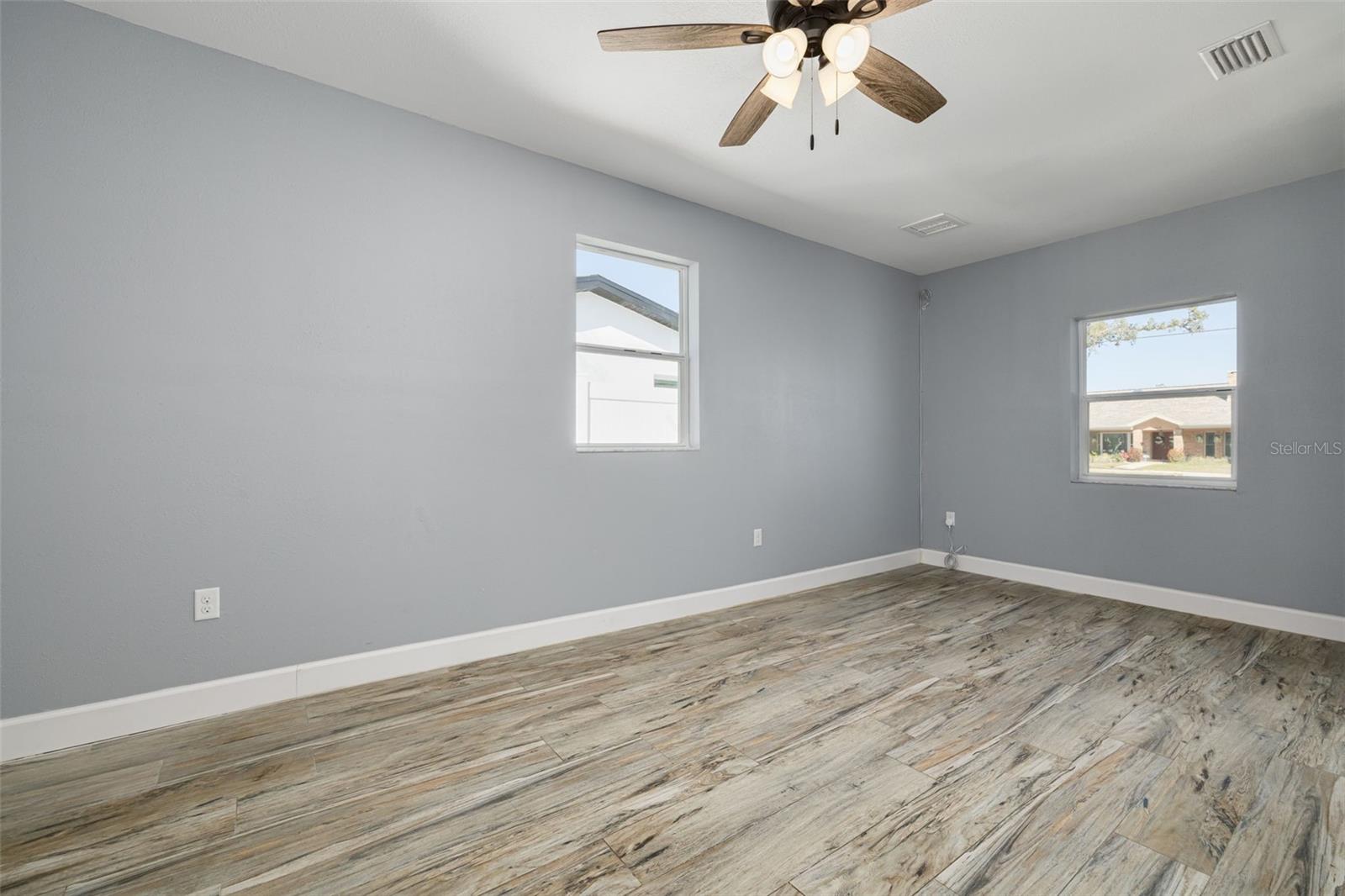 HIGHVIEW SUB - Residential