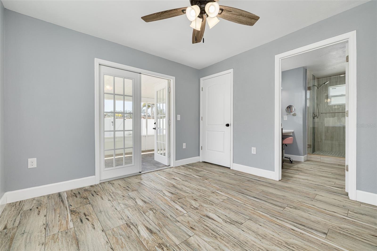 HIGHVIEW SUB - Residential