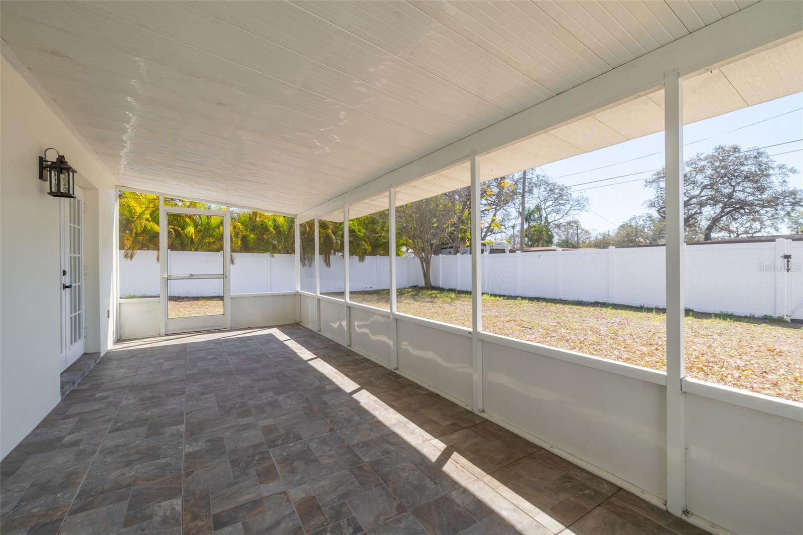 HIGHVIEW SUB - Residential