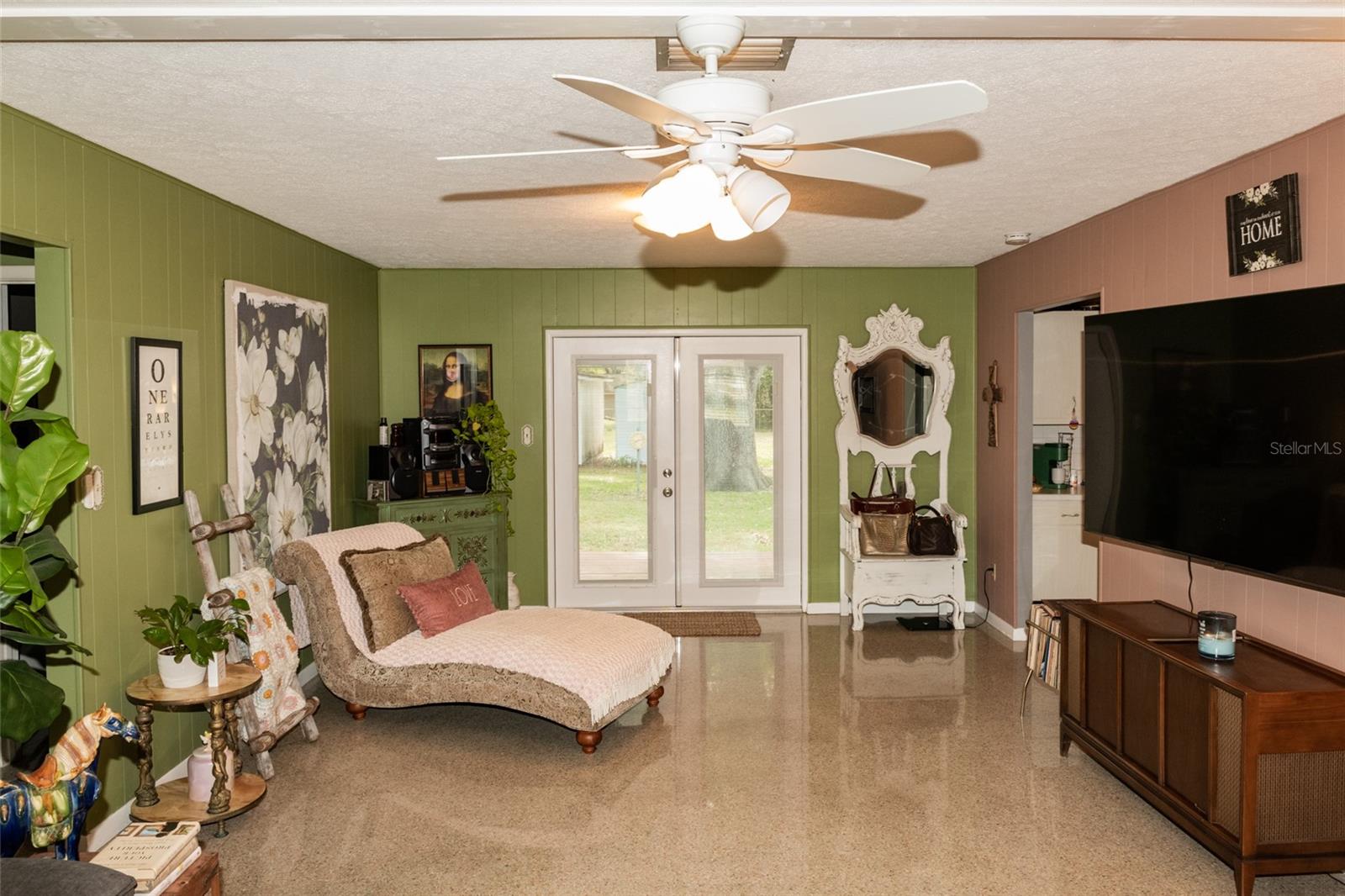 12213 FLORAL LN