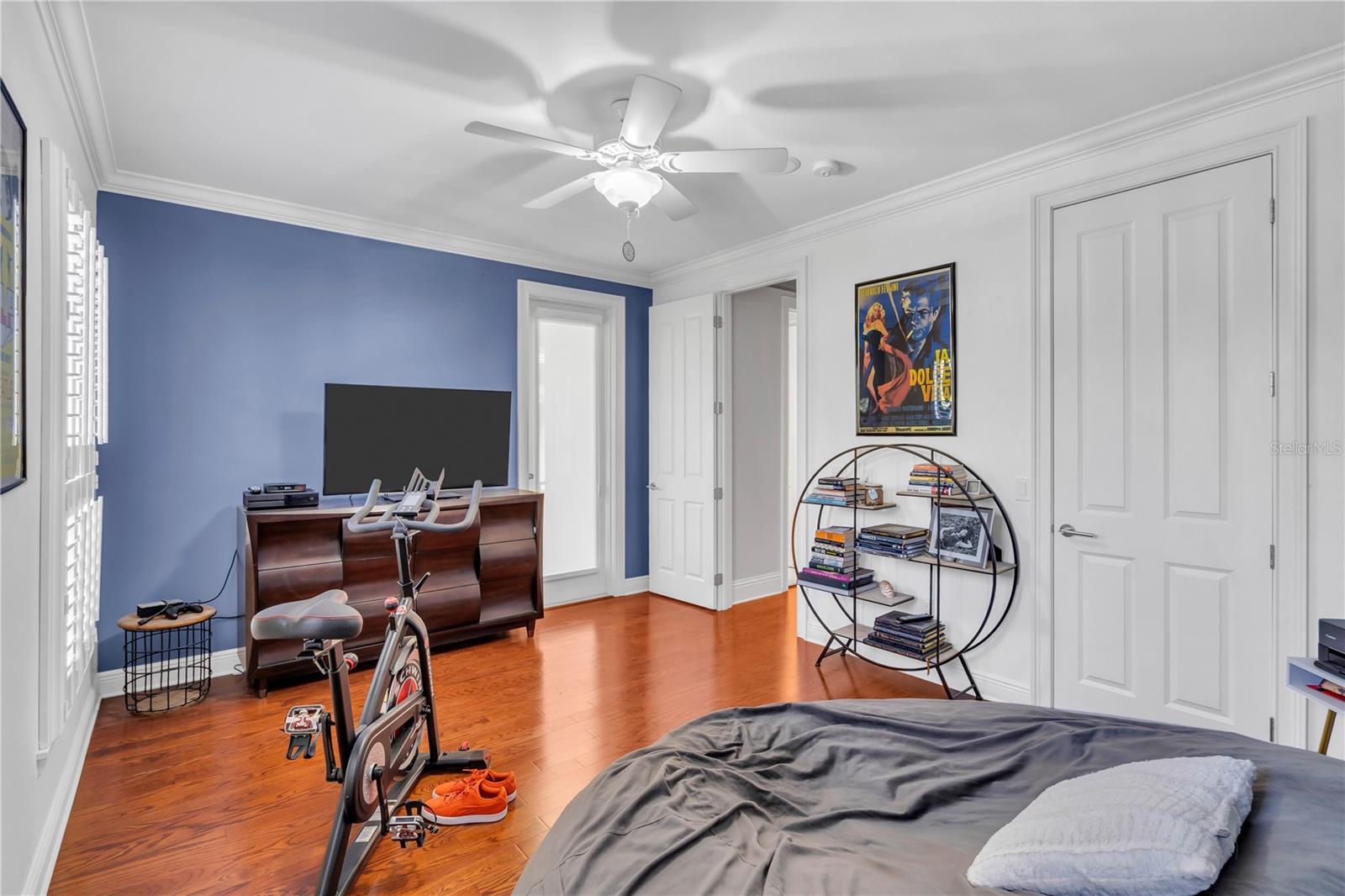 BURNS REALTY - Residential