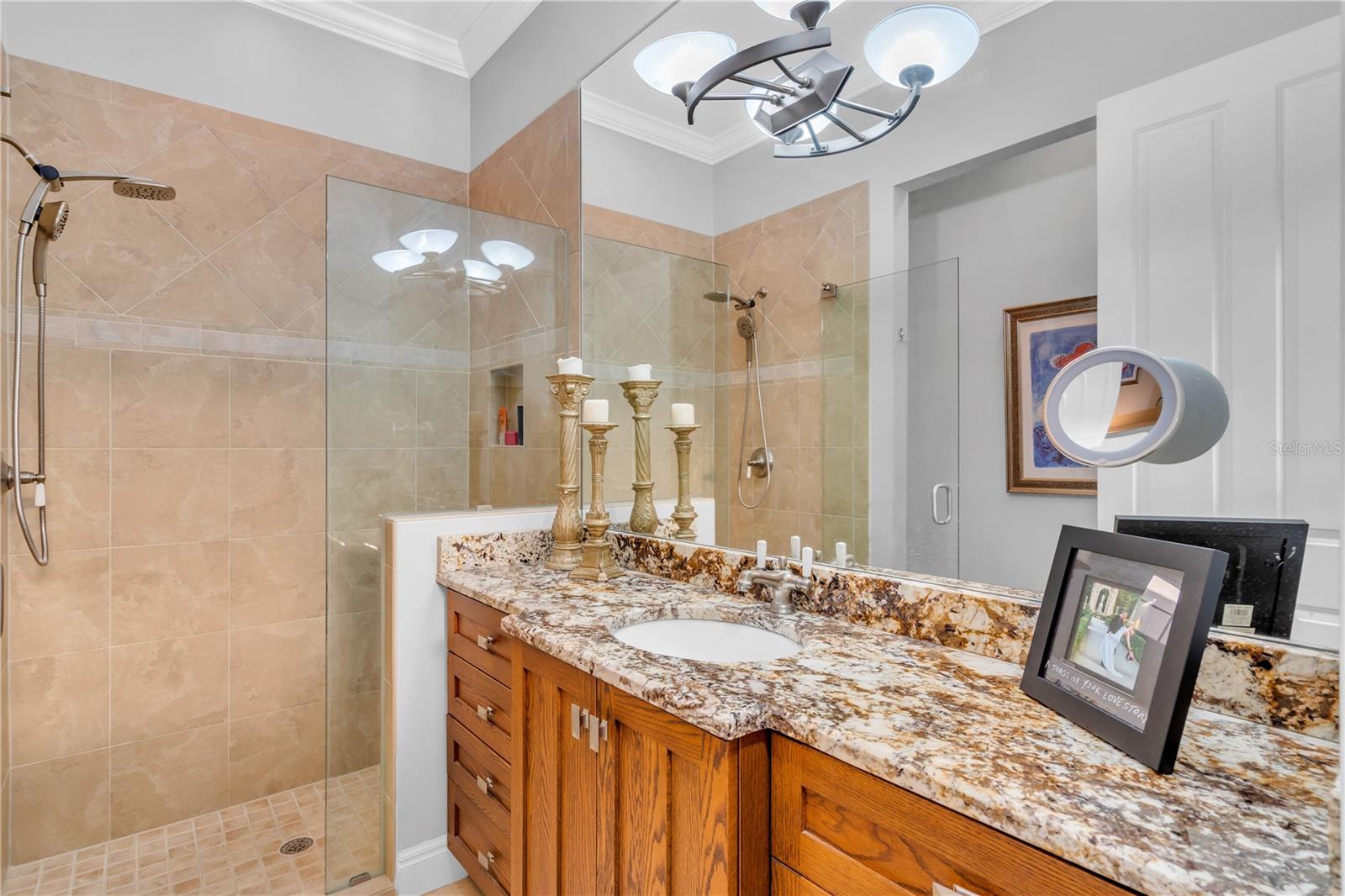 BURNS REALTY - Residential