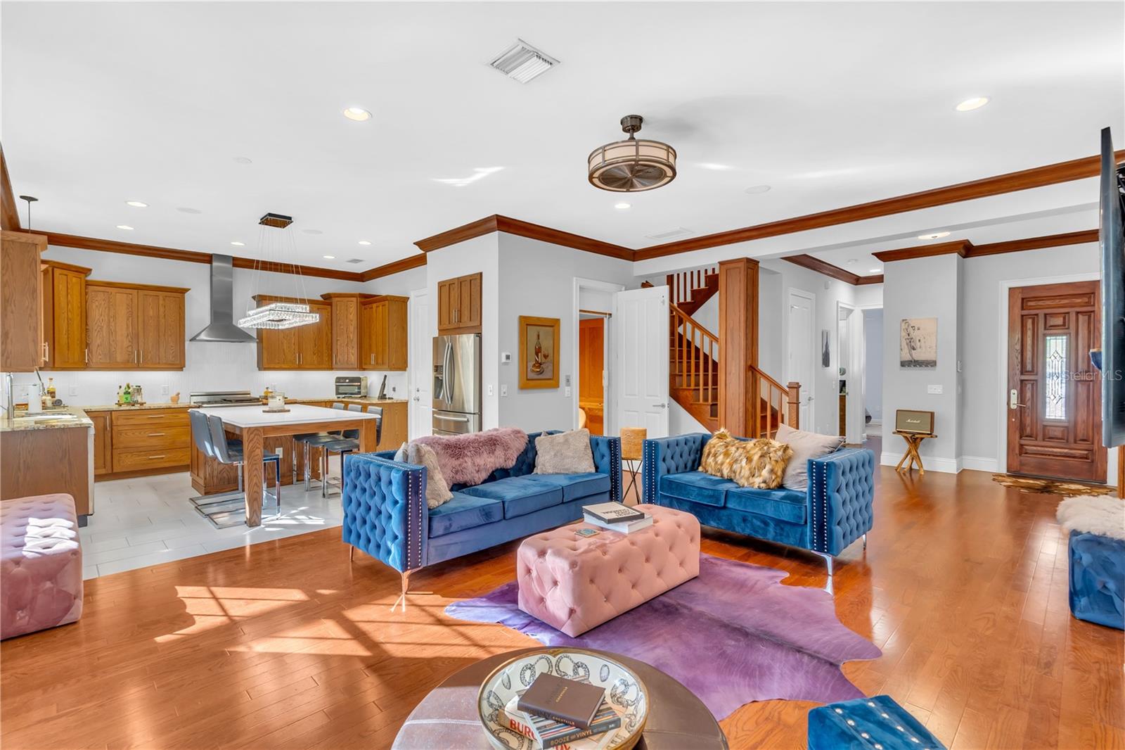 BURNS REALTY - Residential