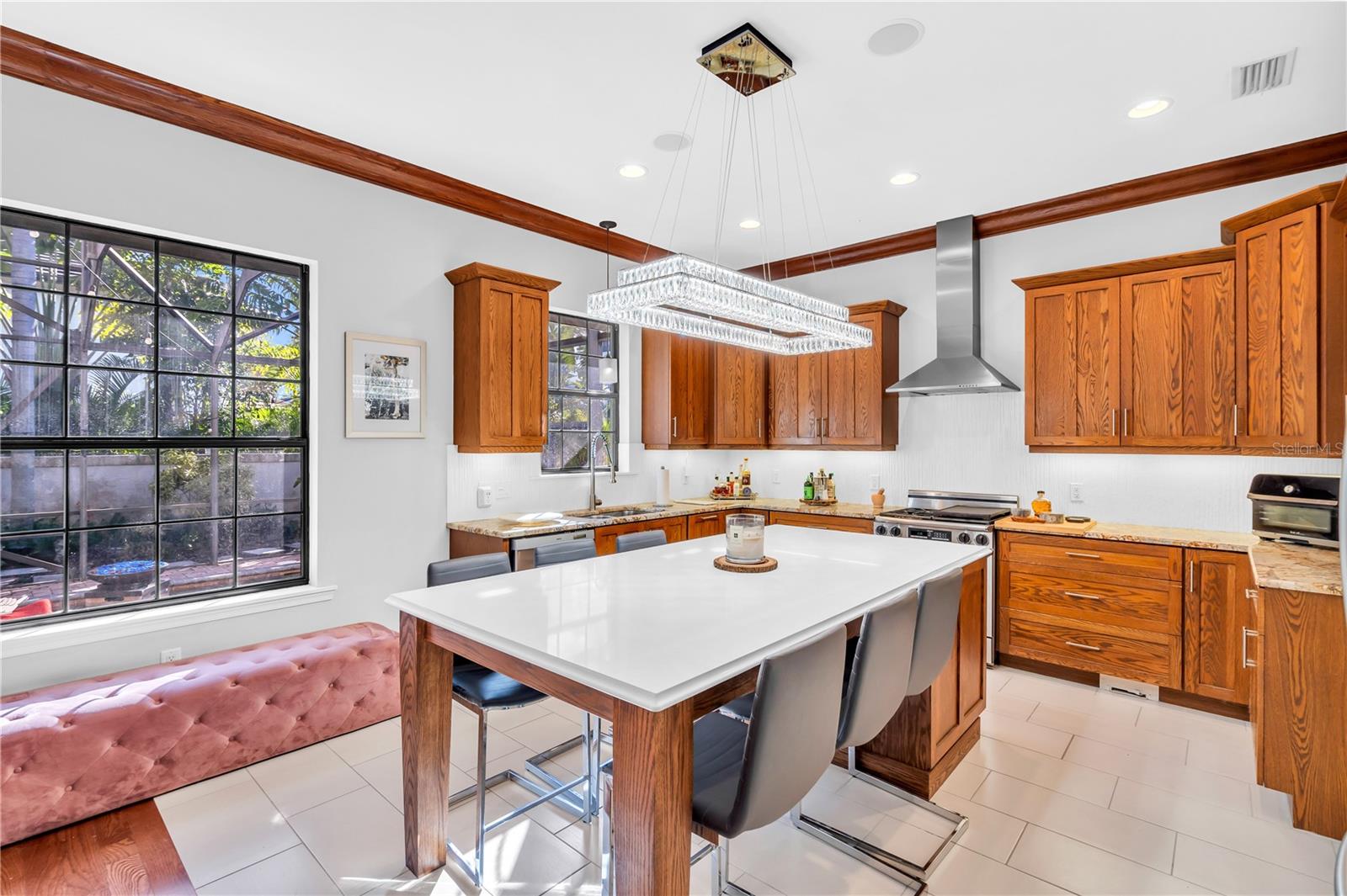 BURNS REALTY - Residential