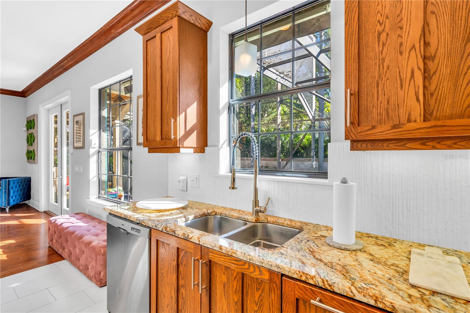 BURNS REALTY - Residential