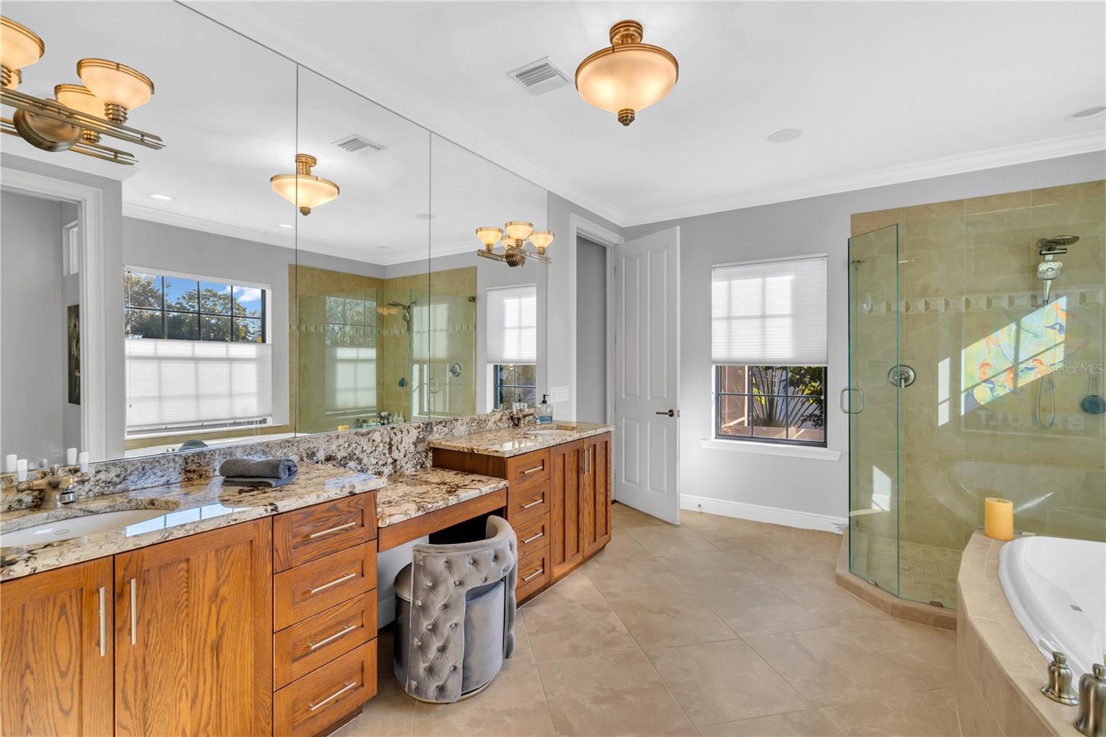 BURNS REALTY - Residential