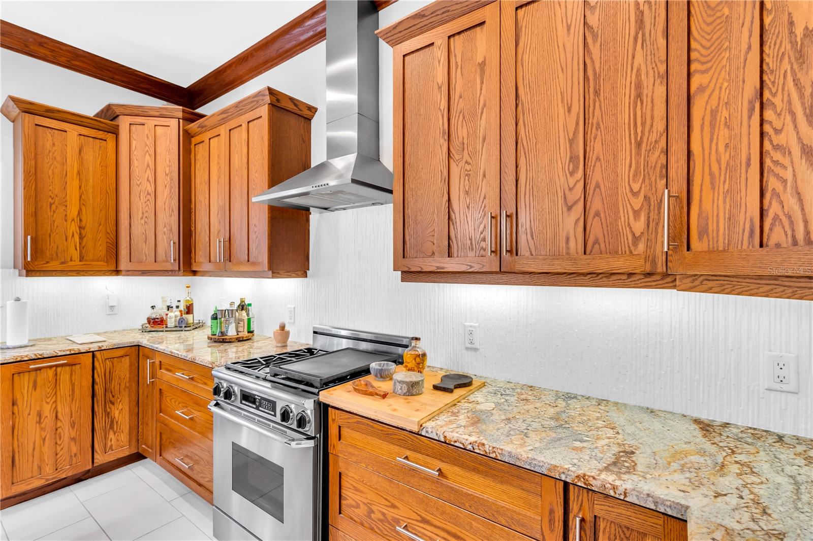 BURNS REALTY - Residential