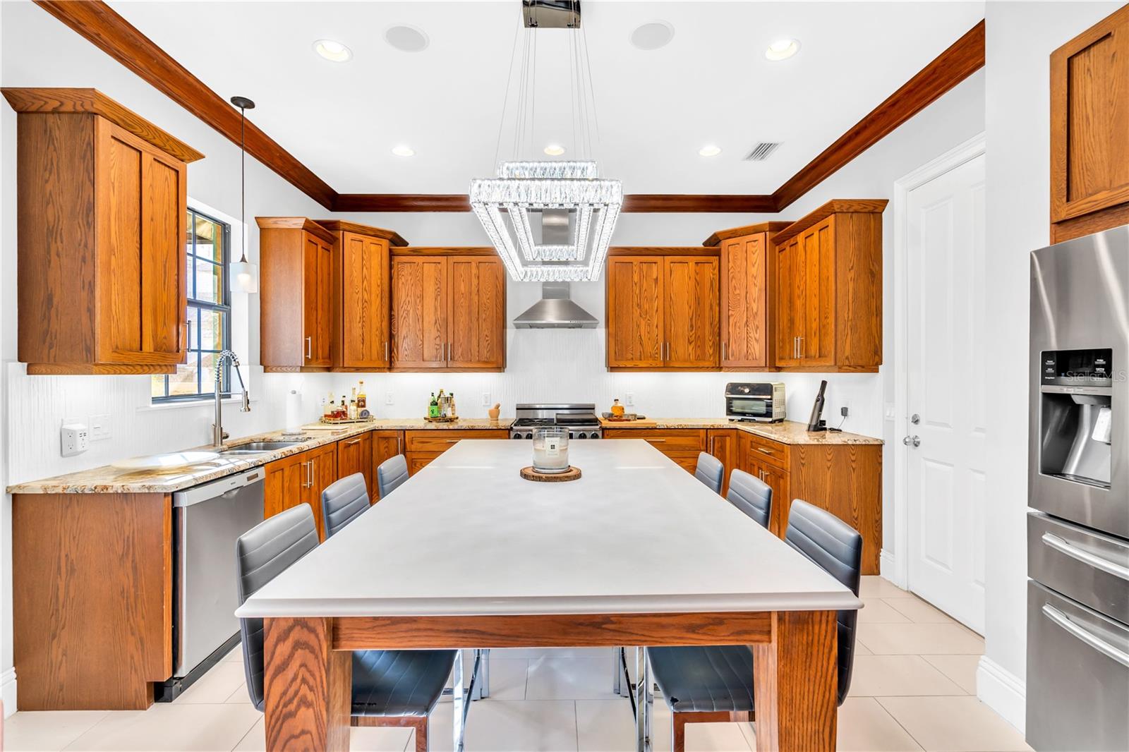 BURNS REALTY - Residential