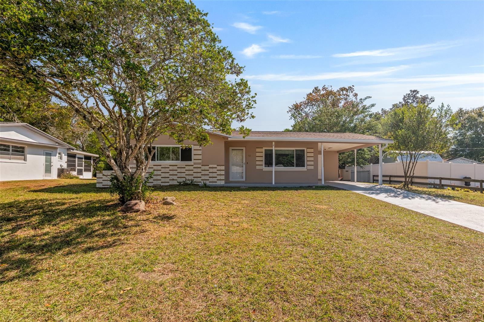 BEVERLY HILLS UNIT 04 - Residential