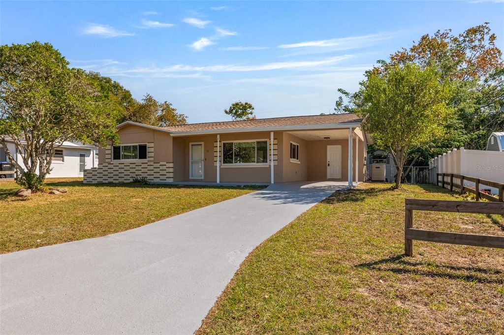 Photo of 53 S Jefferson Street, Beverly Hills, FL 34465 (MLS # TB8457531)