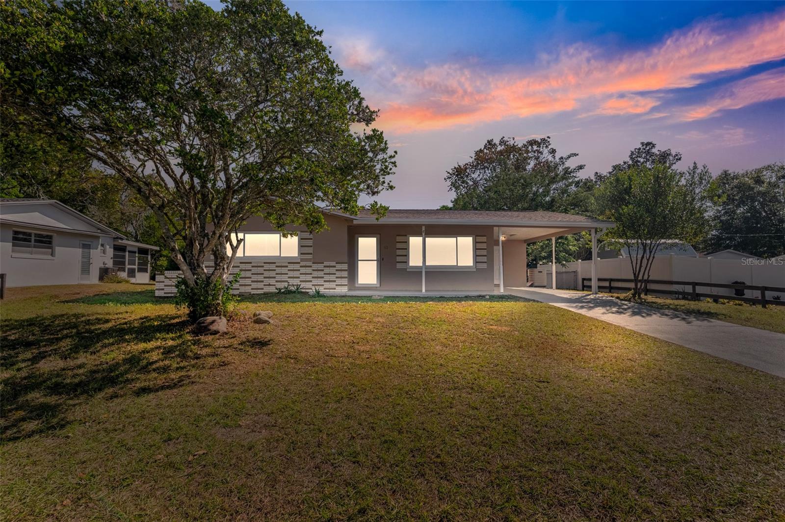 BEVERLY HILLS UNIT 04 - Residential