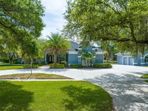 A home in WINTER SPRINGS