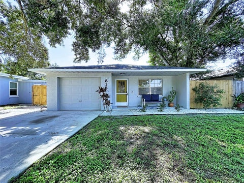 Photo of 815 35th Street W, Bradenton, FL 34205 (MLS # TB8539120)